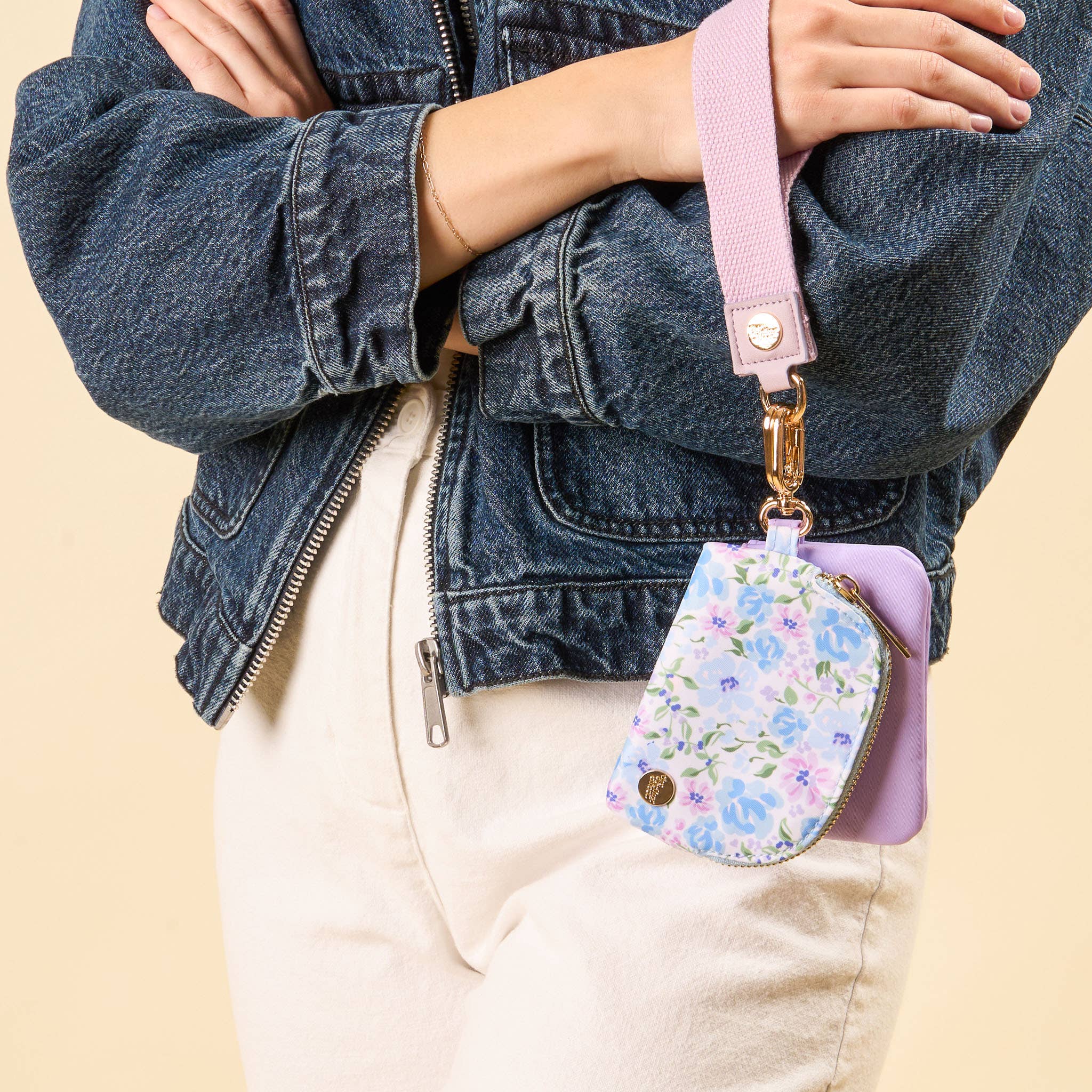 Dynamic Duo Pouch Wristlet-Secret Garden Blue - Posh West Boutique