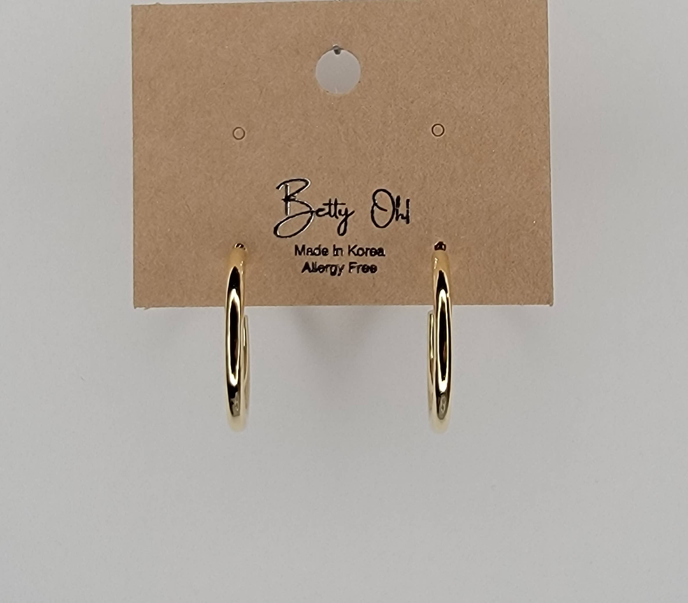 Classic Gold Hoop Earrings - Posh West Boutique