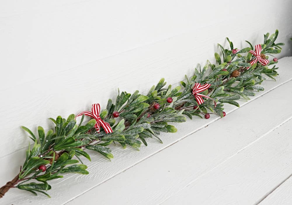 4ft Garland-Sparkled mistletoe w/ red berries - Posh West Boutique