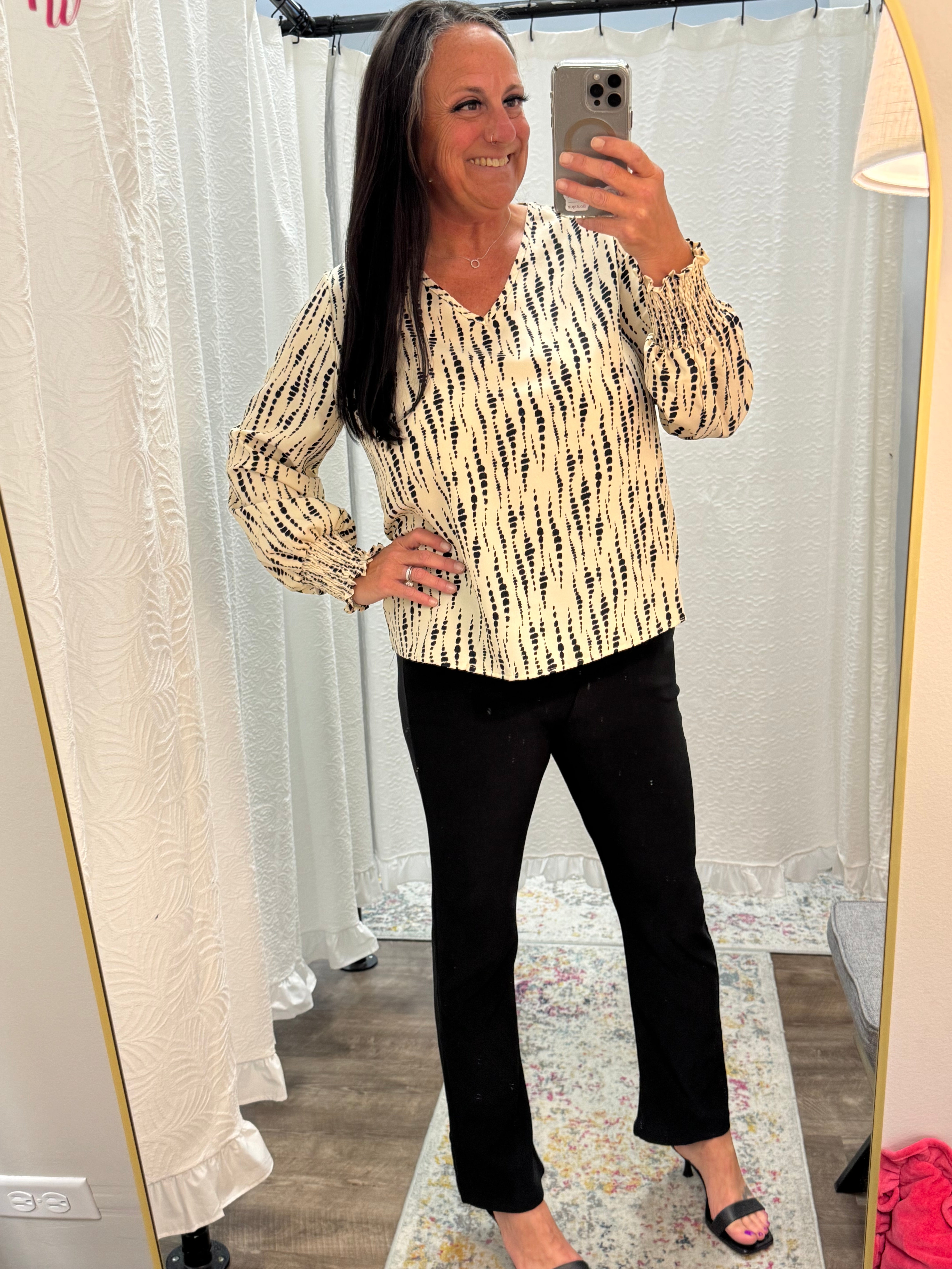 Georgie Bow Back Black Bottom