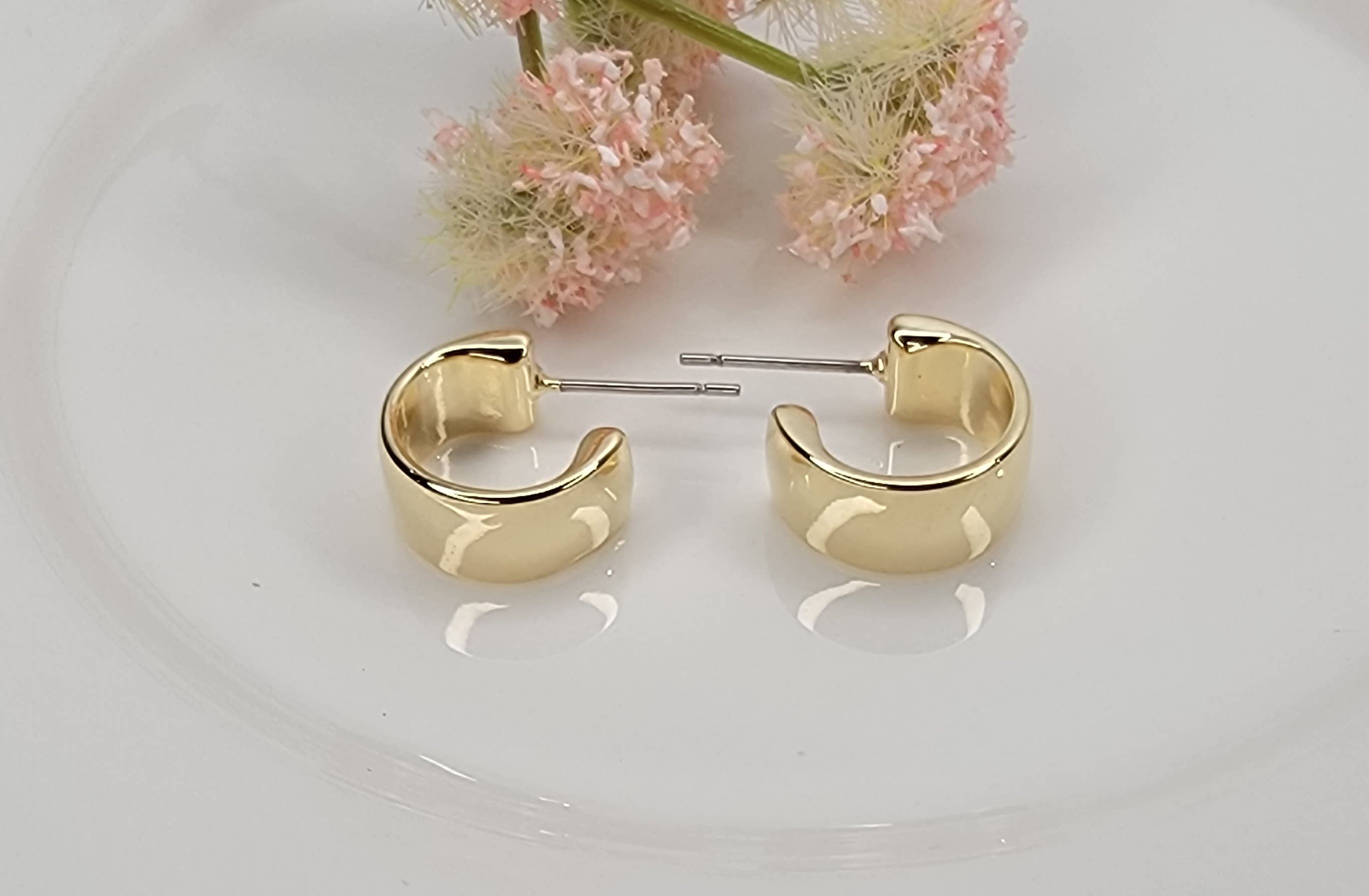 Gold Chunky Small Hoops - Posh West Boutique