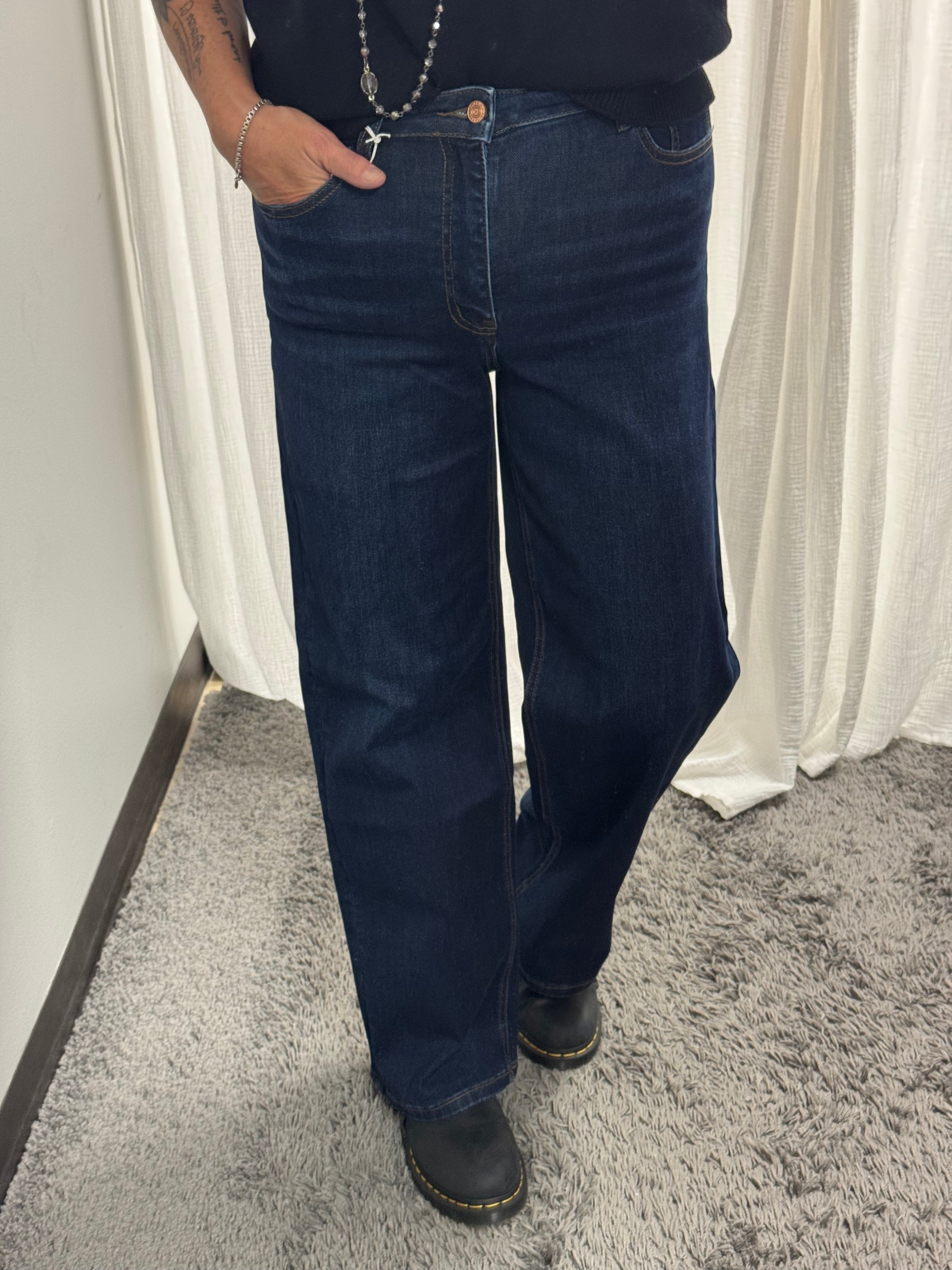 Vervet 90's Vintage Loose High Rise Jeans