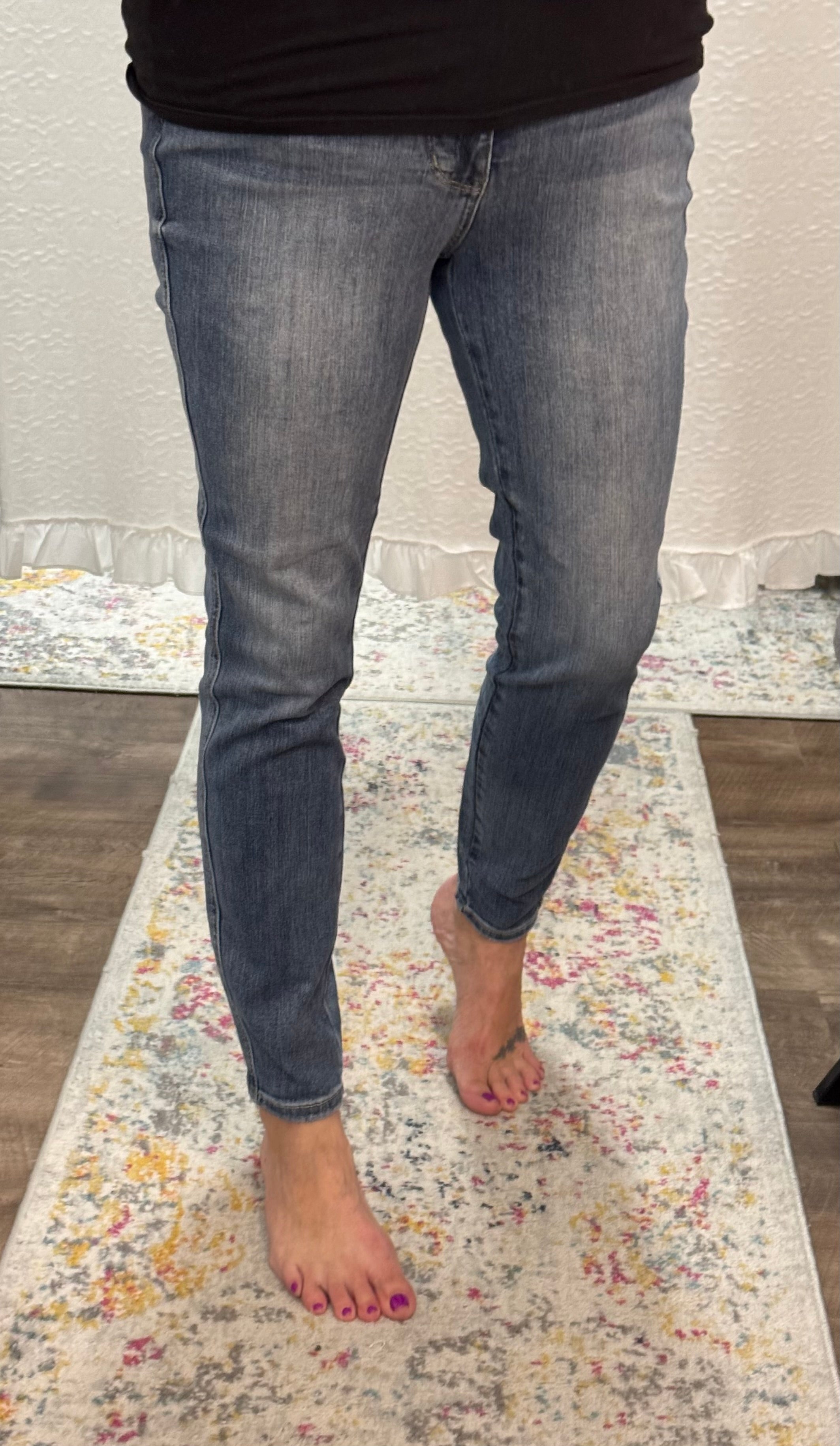 Judy Blue HW Tummy Control Contrast Wash Skinny - Posh West Boutique