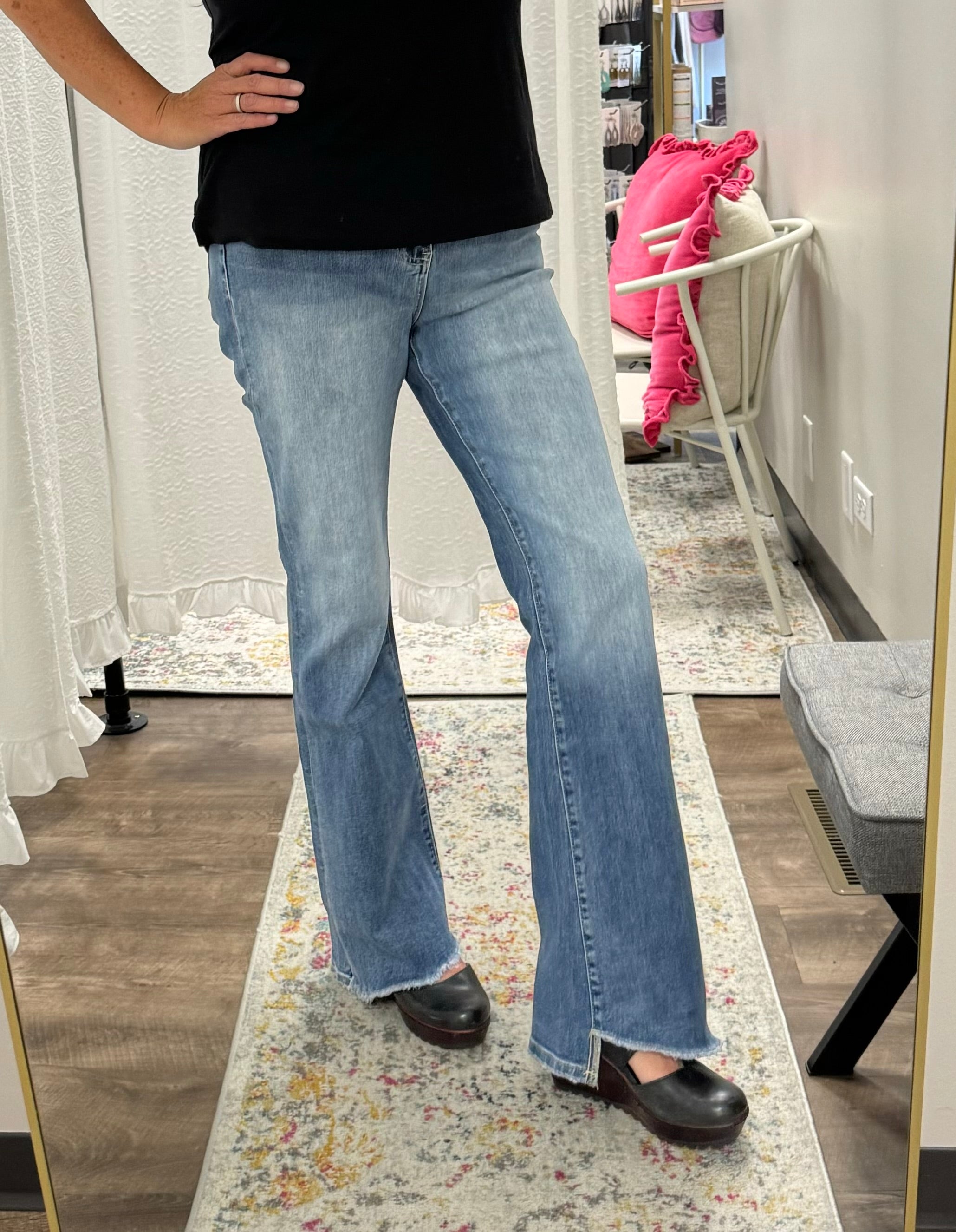 Vervet High Rise Slant Hem Flare Jeans- The Sadie ๐ - Posh West Boutique