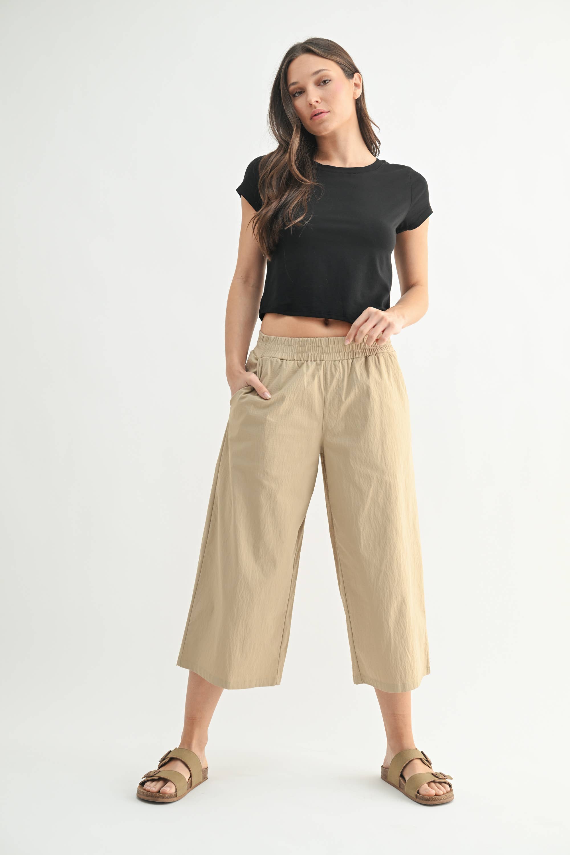 Black Essential Short Sleeve Tee - Posh West Boutique