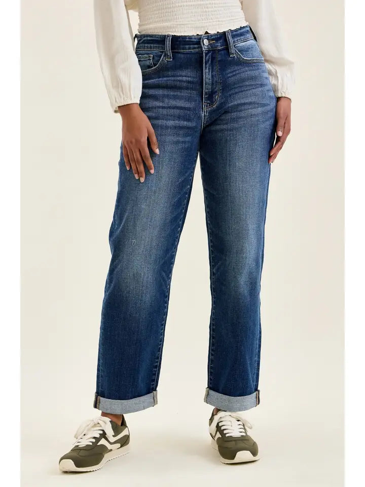 Judy Blue Mr "Billie" Boyfriend Mid Rise Jean