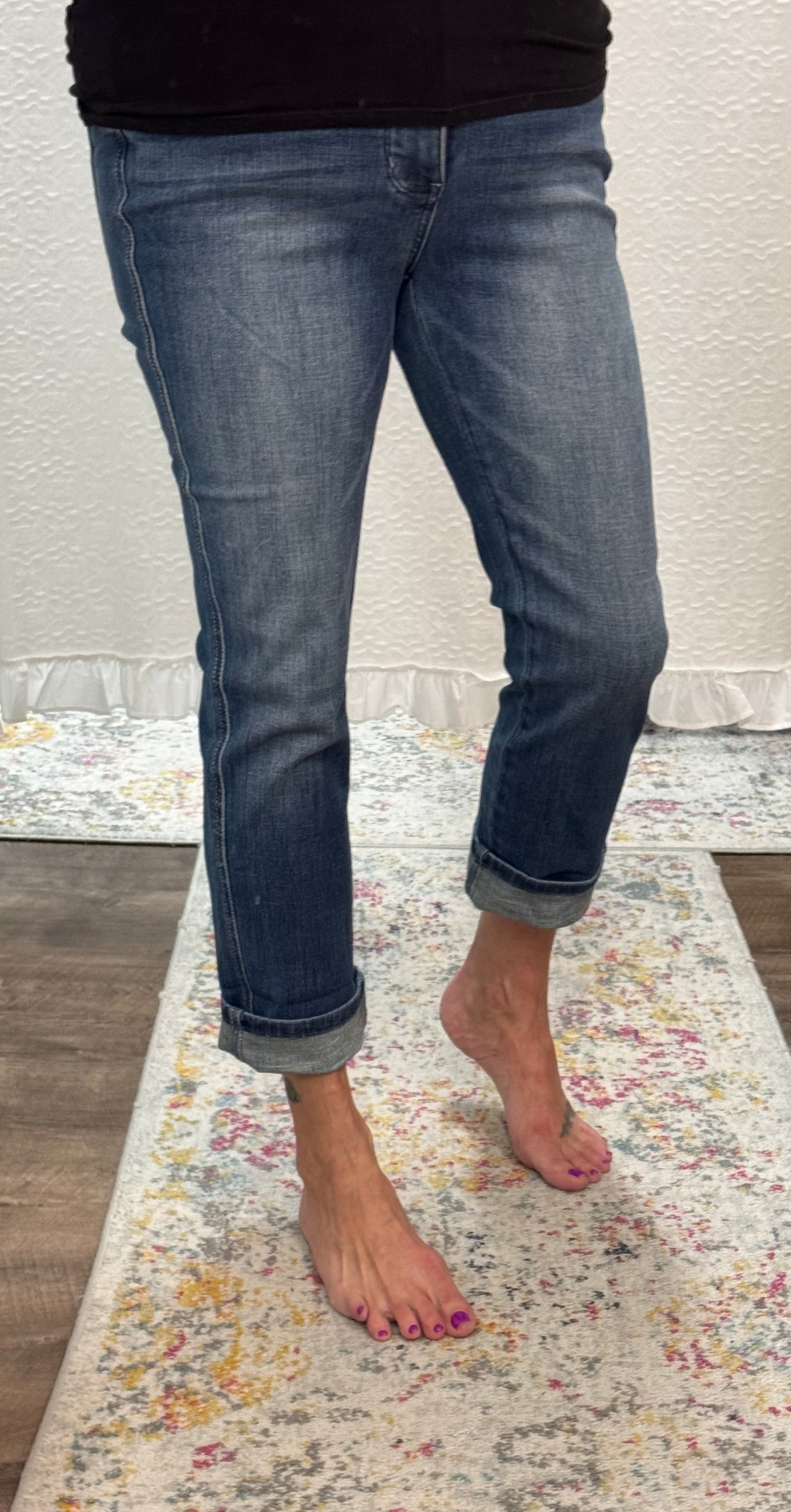 Judy Blue High Waist Tummy Control Cuffed Capri - Posh West Boutique