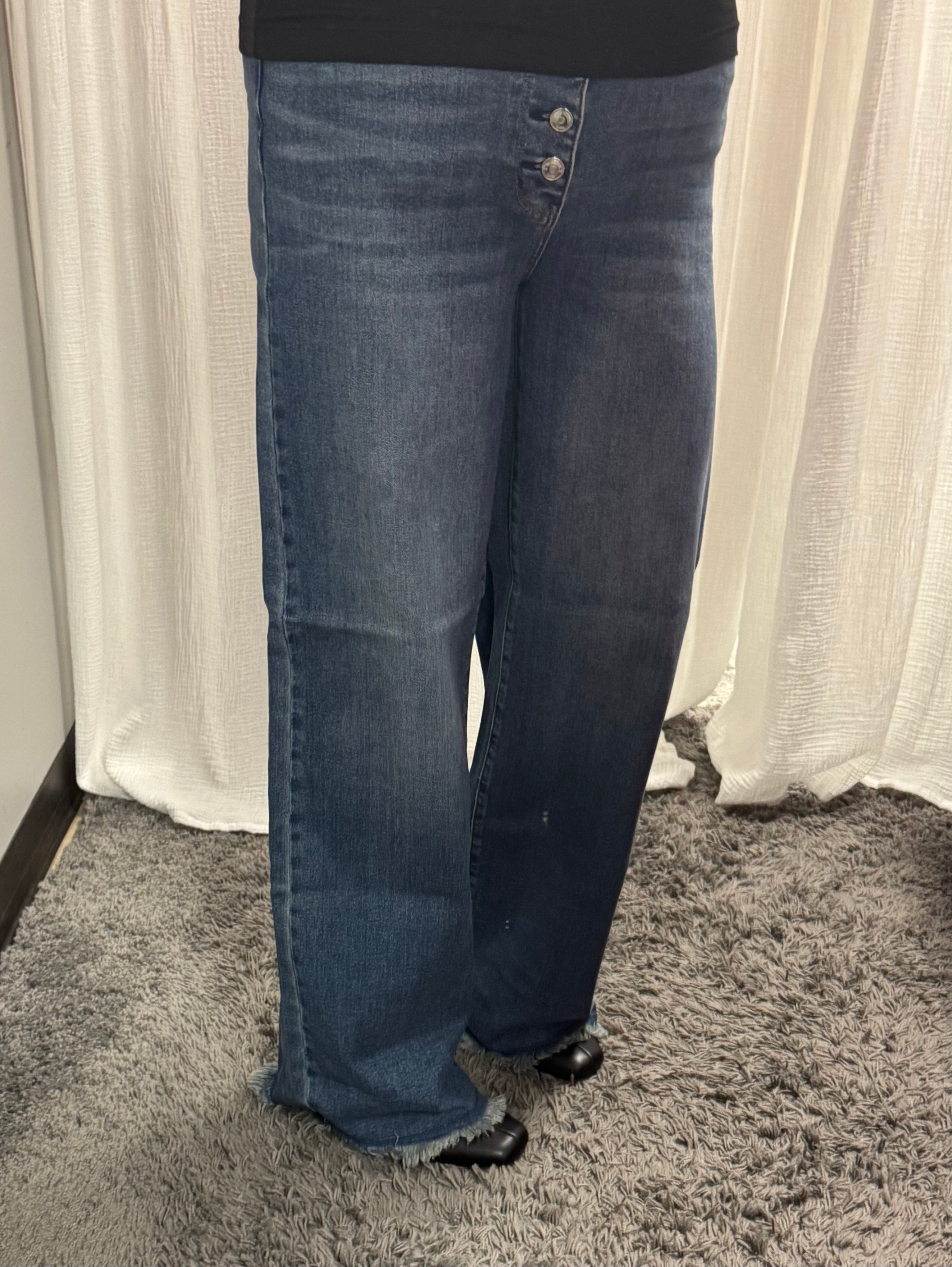 Judy Blue HW Button-Fly Straight w/Back Welt Pkts