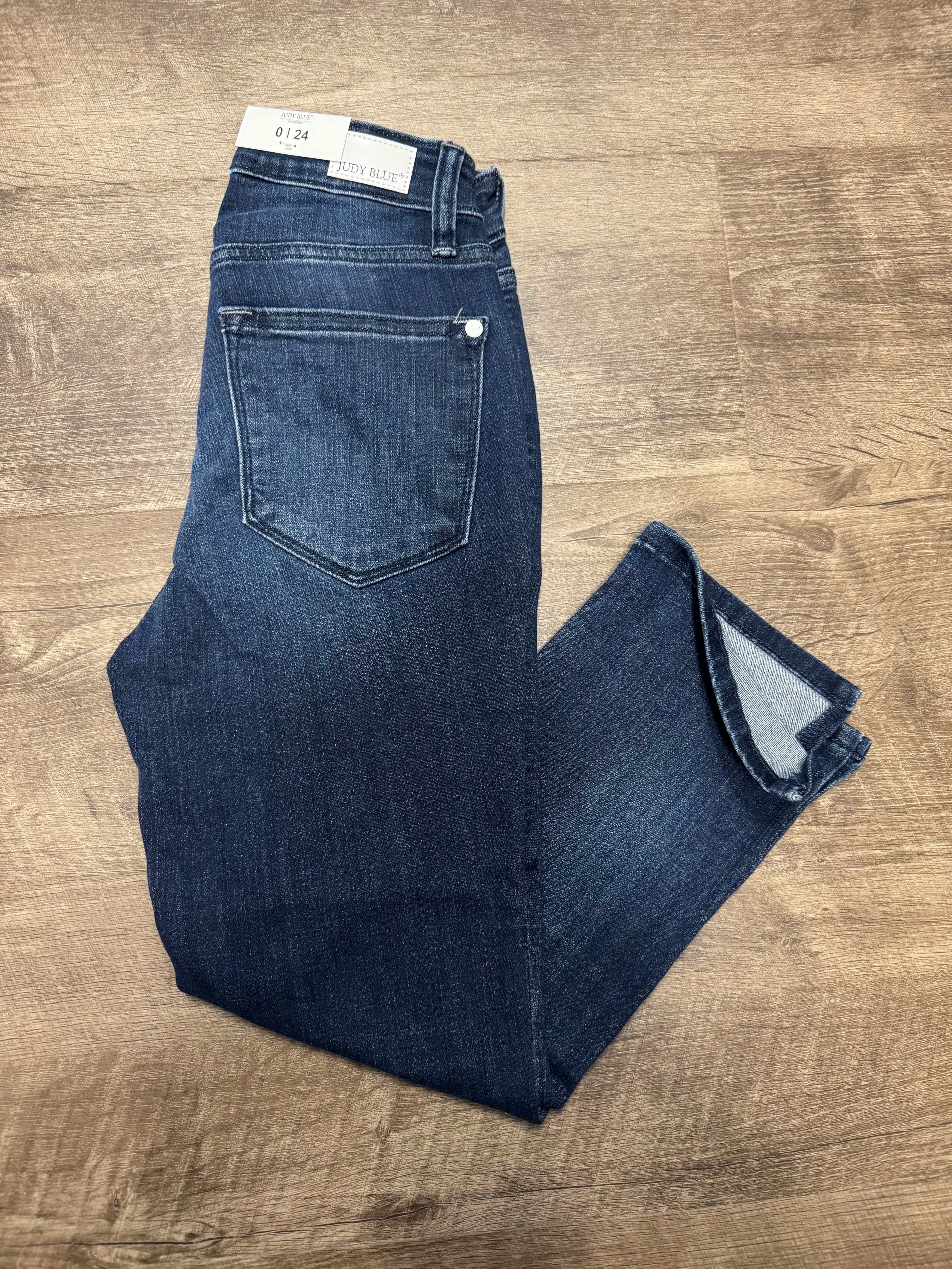 Judy Blue Super Dark Wash Capri with Side Slit - Posh West Boutique