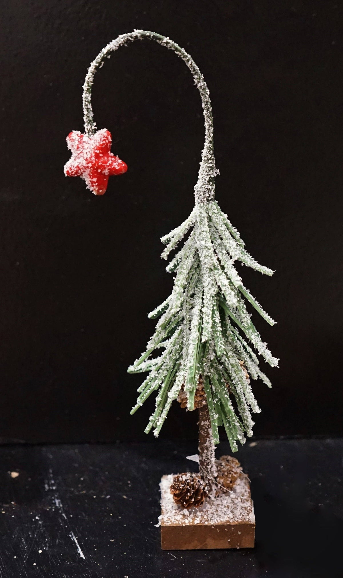 8in Snowy Shooting Star Mini Tree-Green