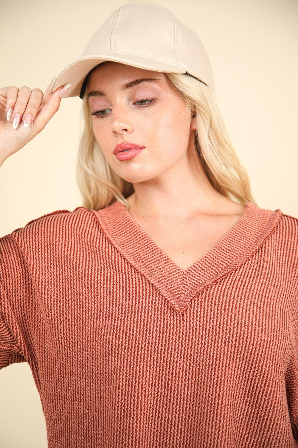 Cedar Wood Otto Ribbed V-Neck Knit Top - Posh West Boutique