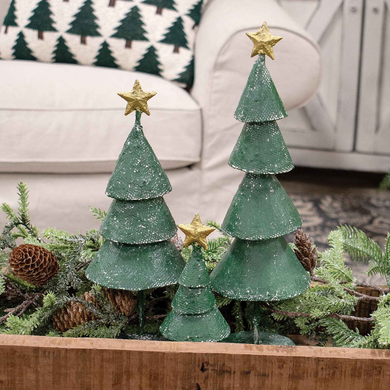 Distressed Textured Metal Christmas Tree, 14"
