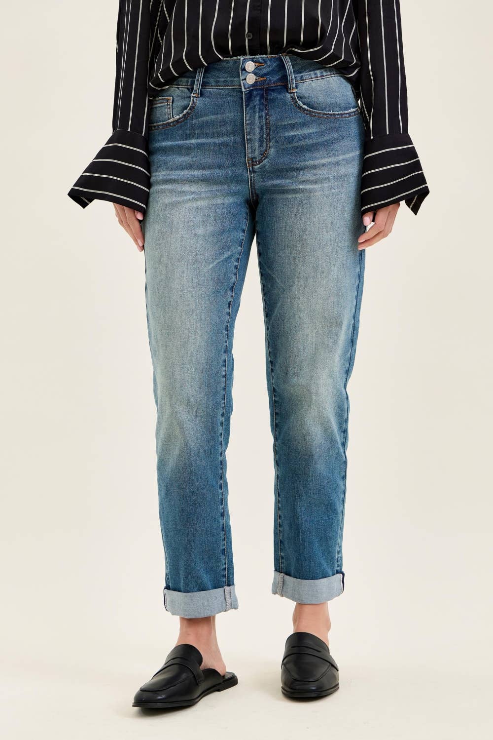 Judy Blue Boyfriend Mid Rise Cool Denim Jeans