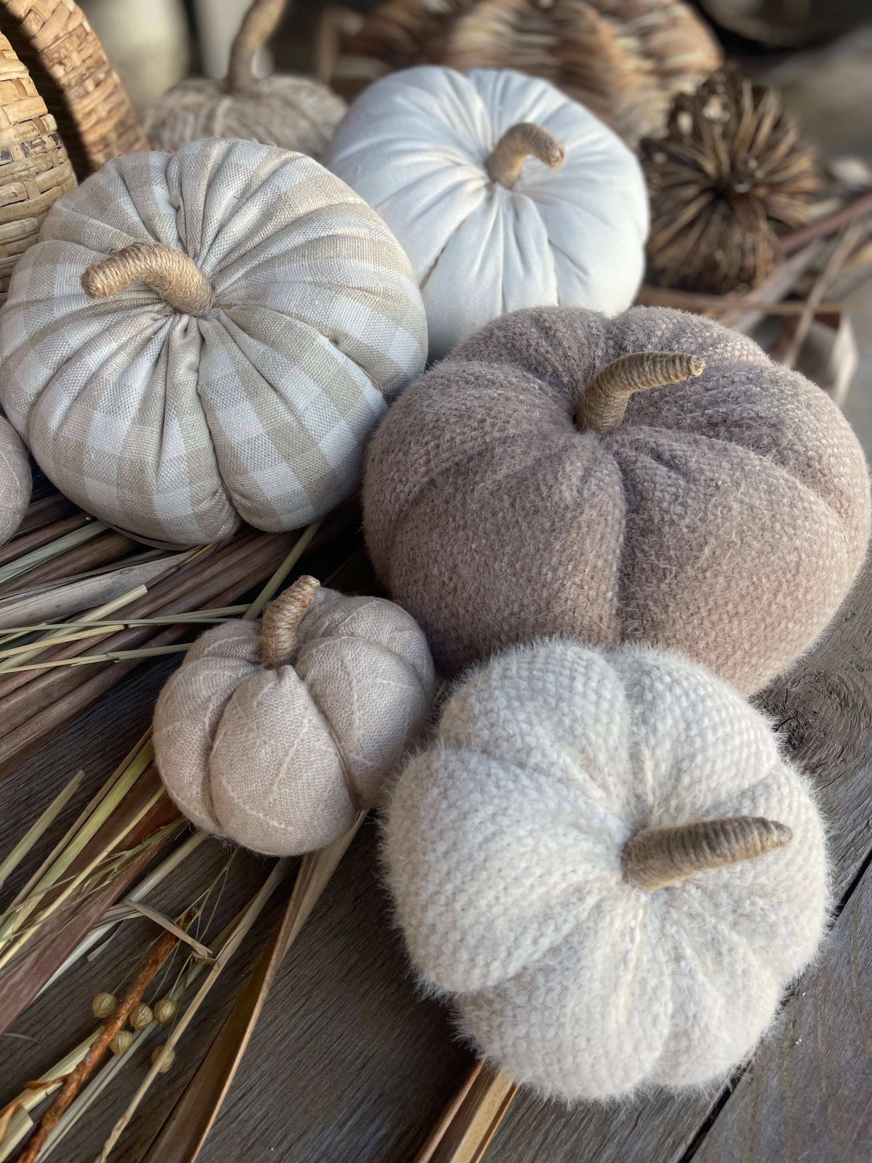 Sm. Tan Diamond Fall Fabric Pumpkin