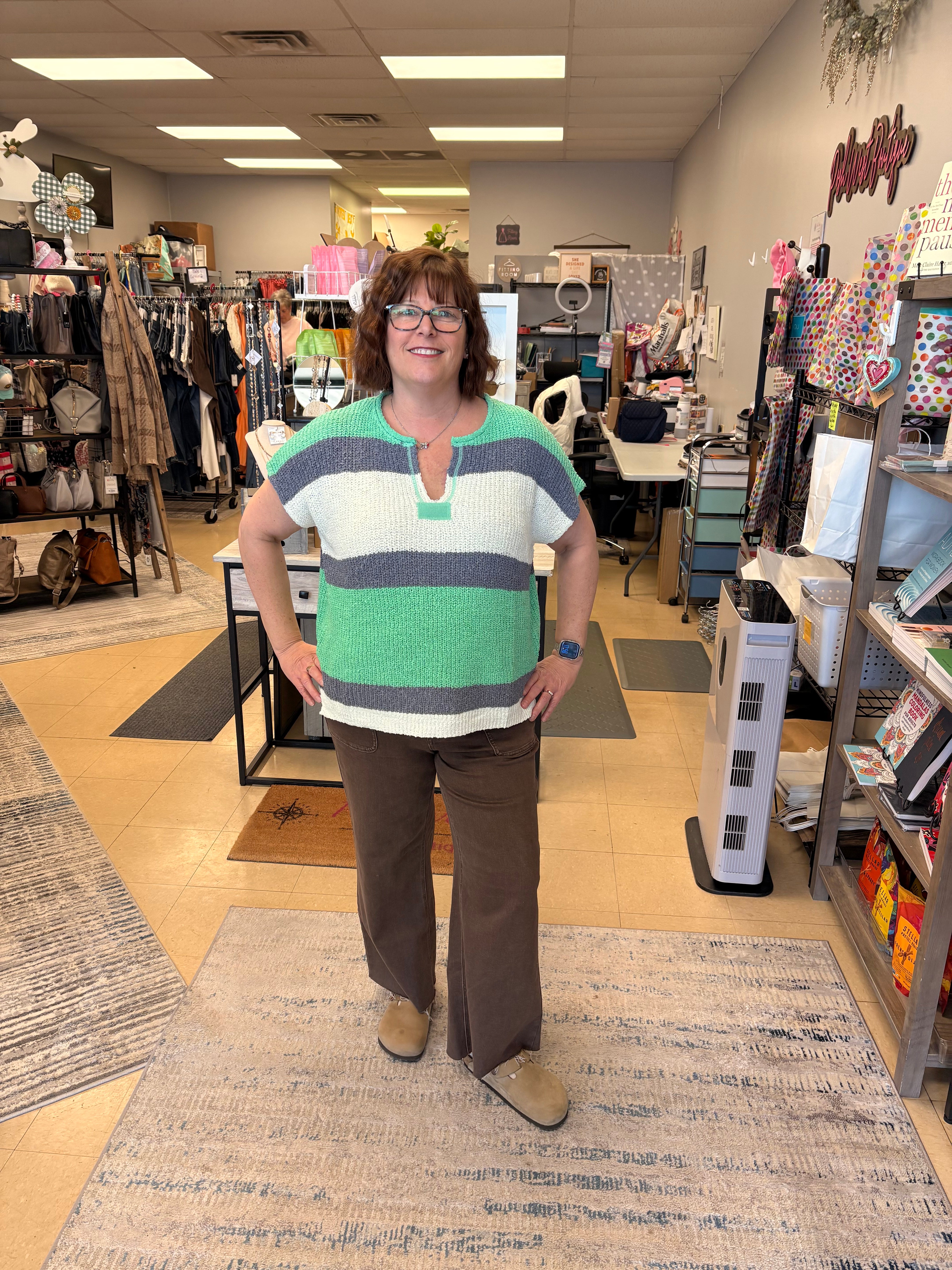 Mint Colorblock Sweater Top - Posh West Boutique