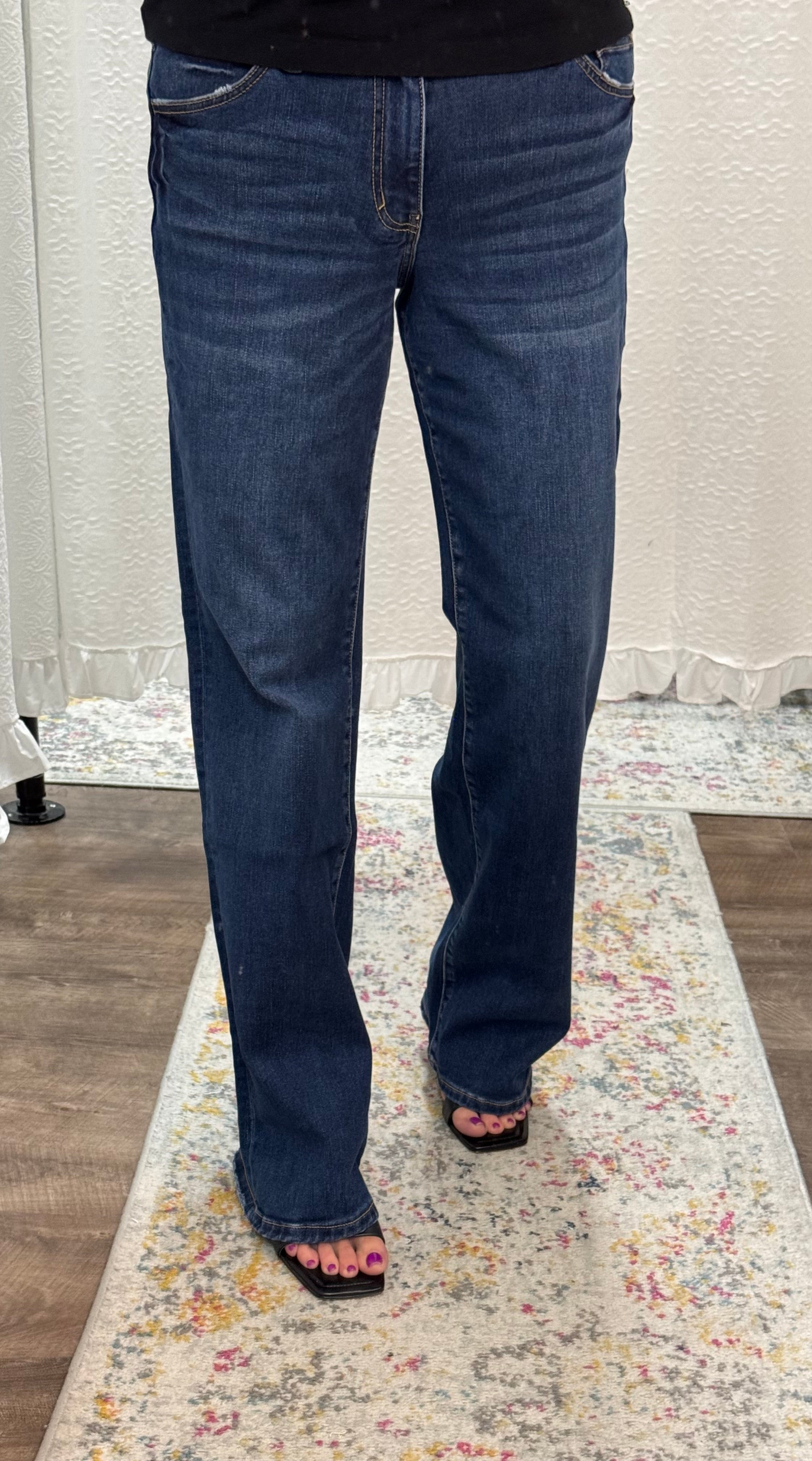 Vervet Mid Rise Relaxed Bootcut 34"