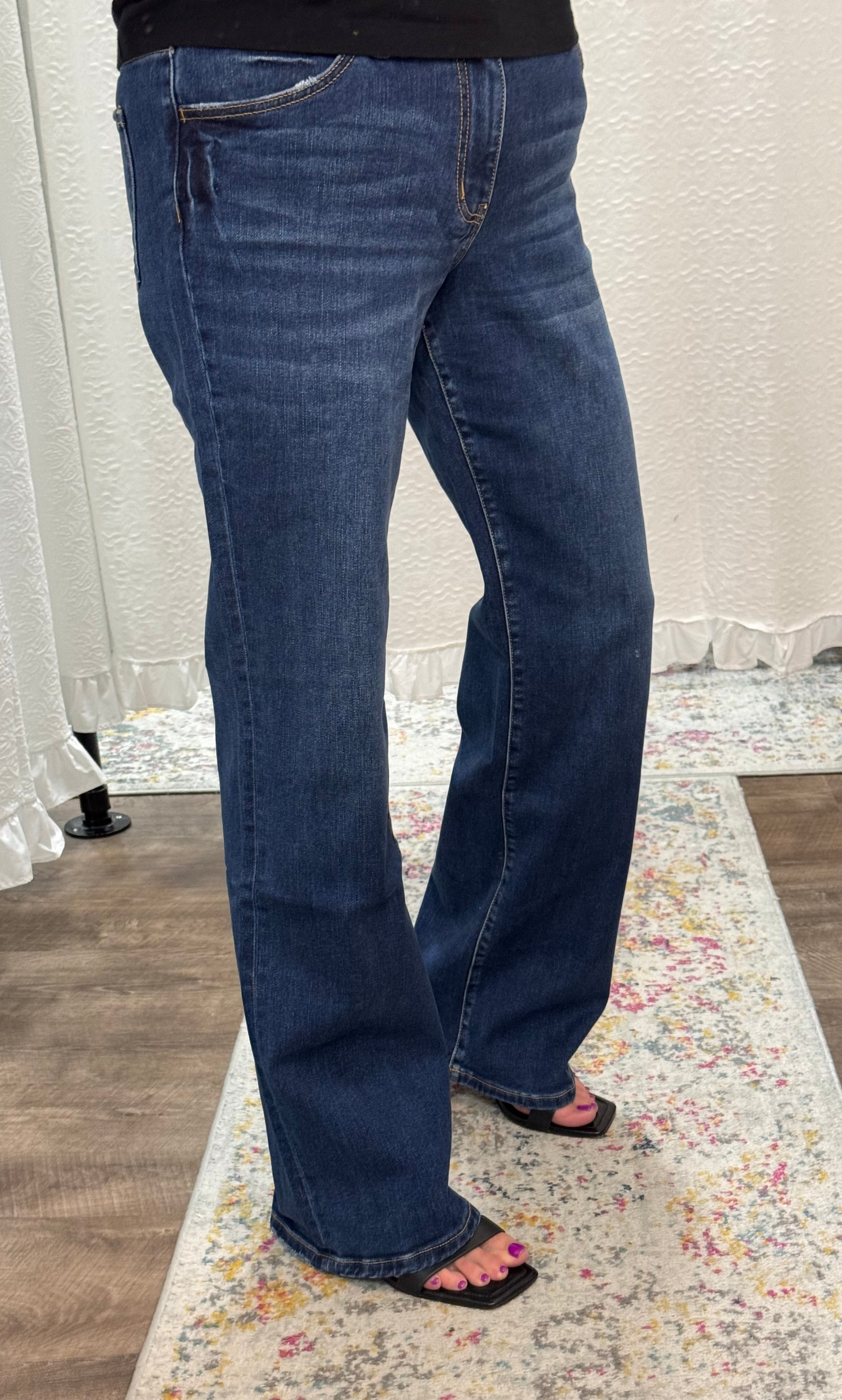 Vervet Mid Rise Relaxed Bootcut 34"