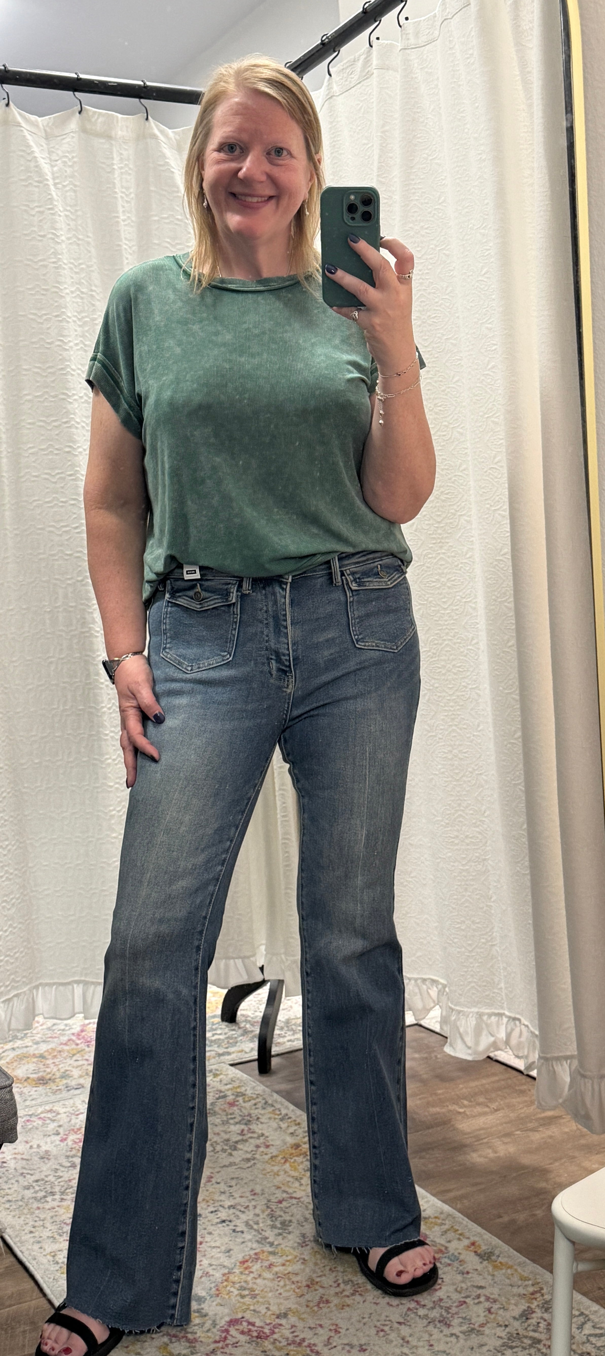 Judy Blue MR Flare w/ Front Flap Pkts "The Janet" - Posh West Boutique