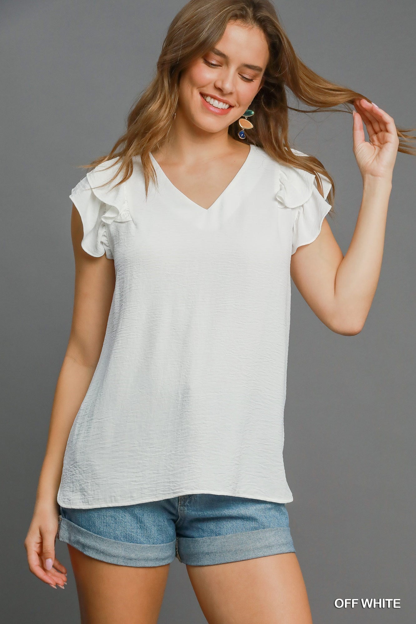 Off White Ruffle Edge V-Neck Top - Posh West Boutique