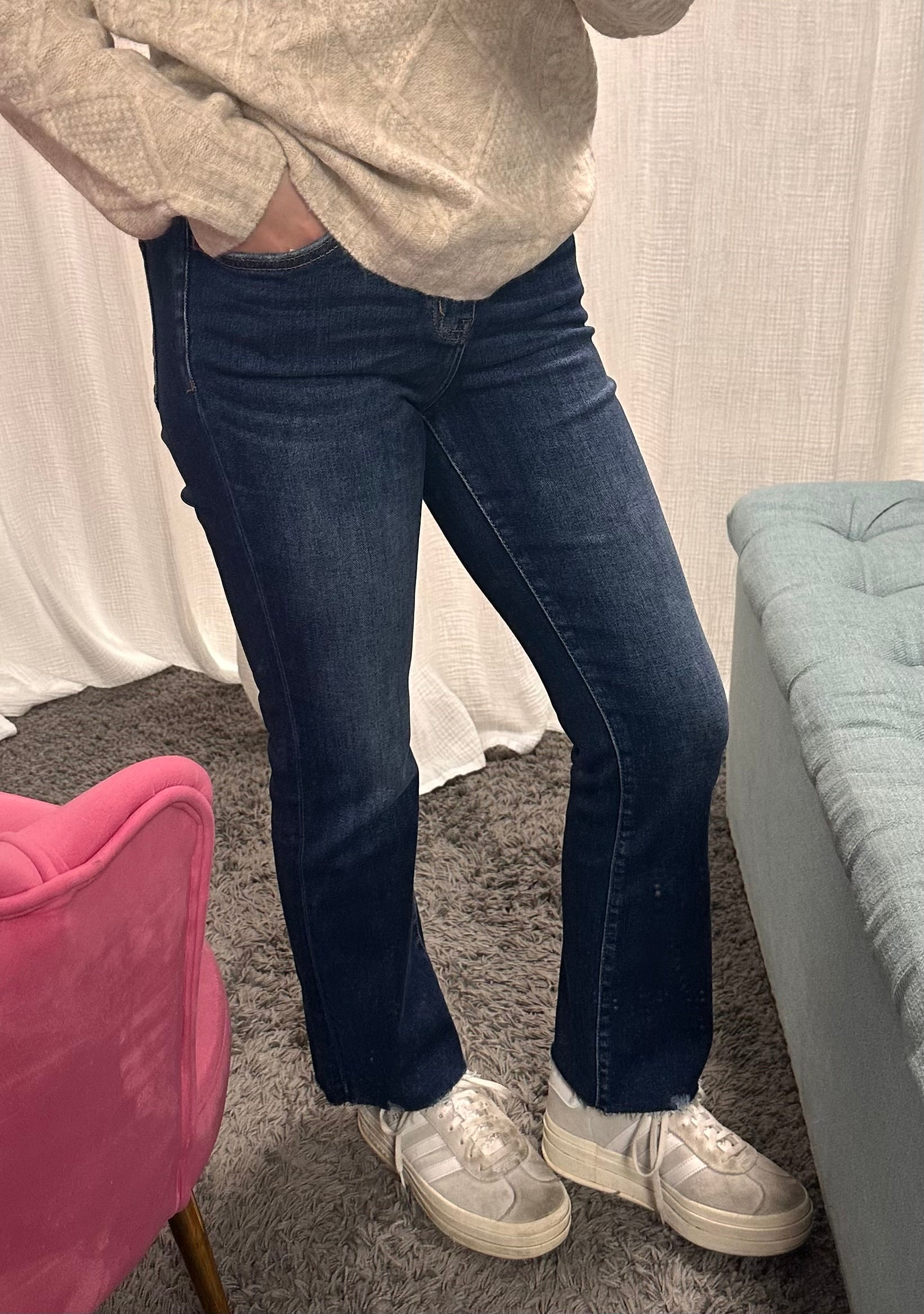 Vervet Mid Rise Ankle Bootcut...The Zoe jeans!