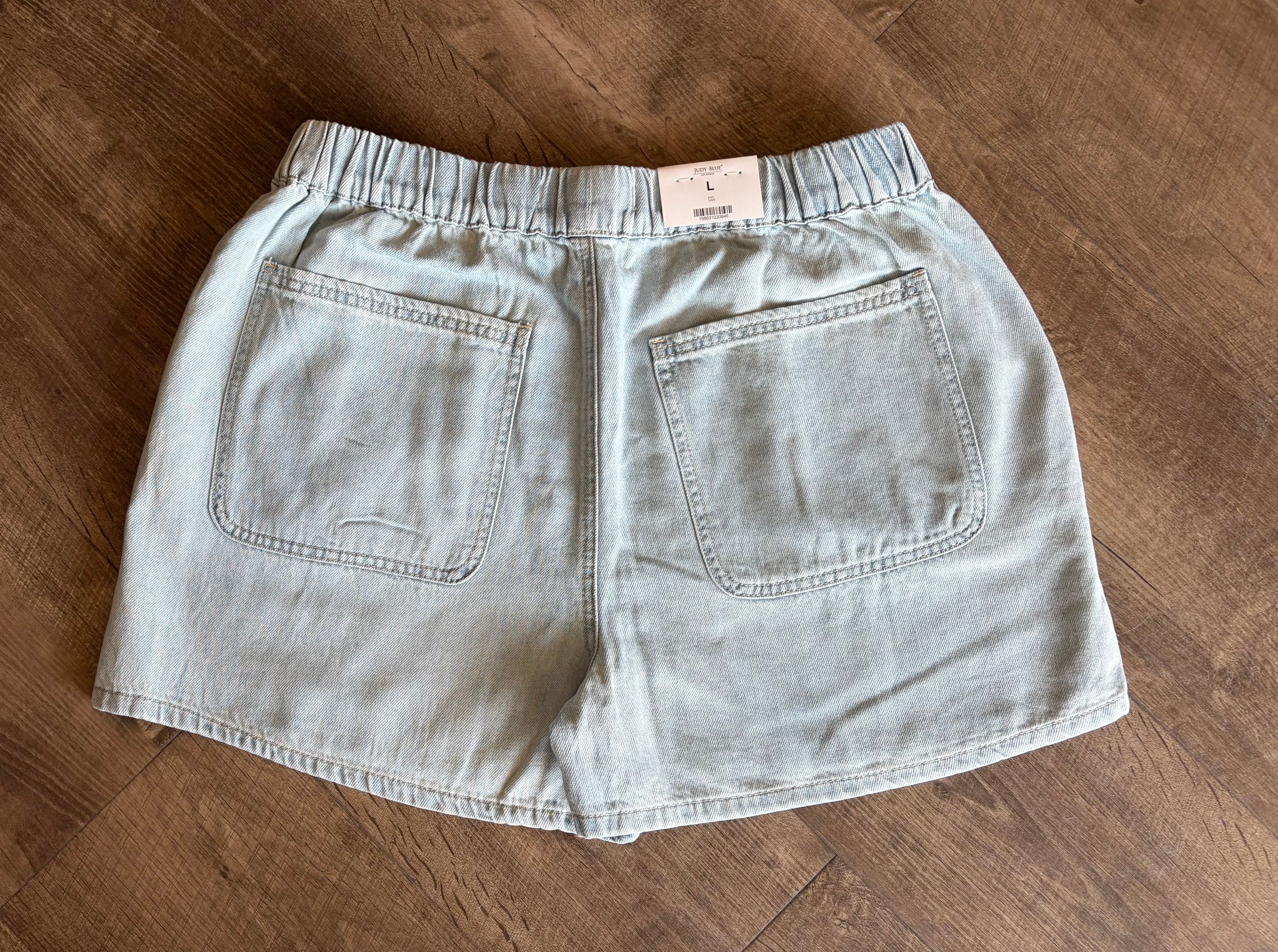 Judy Blue HW Featherweight Boxer Short w/ Patch - Posh West Boutique