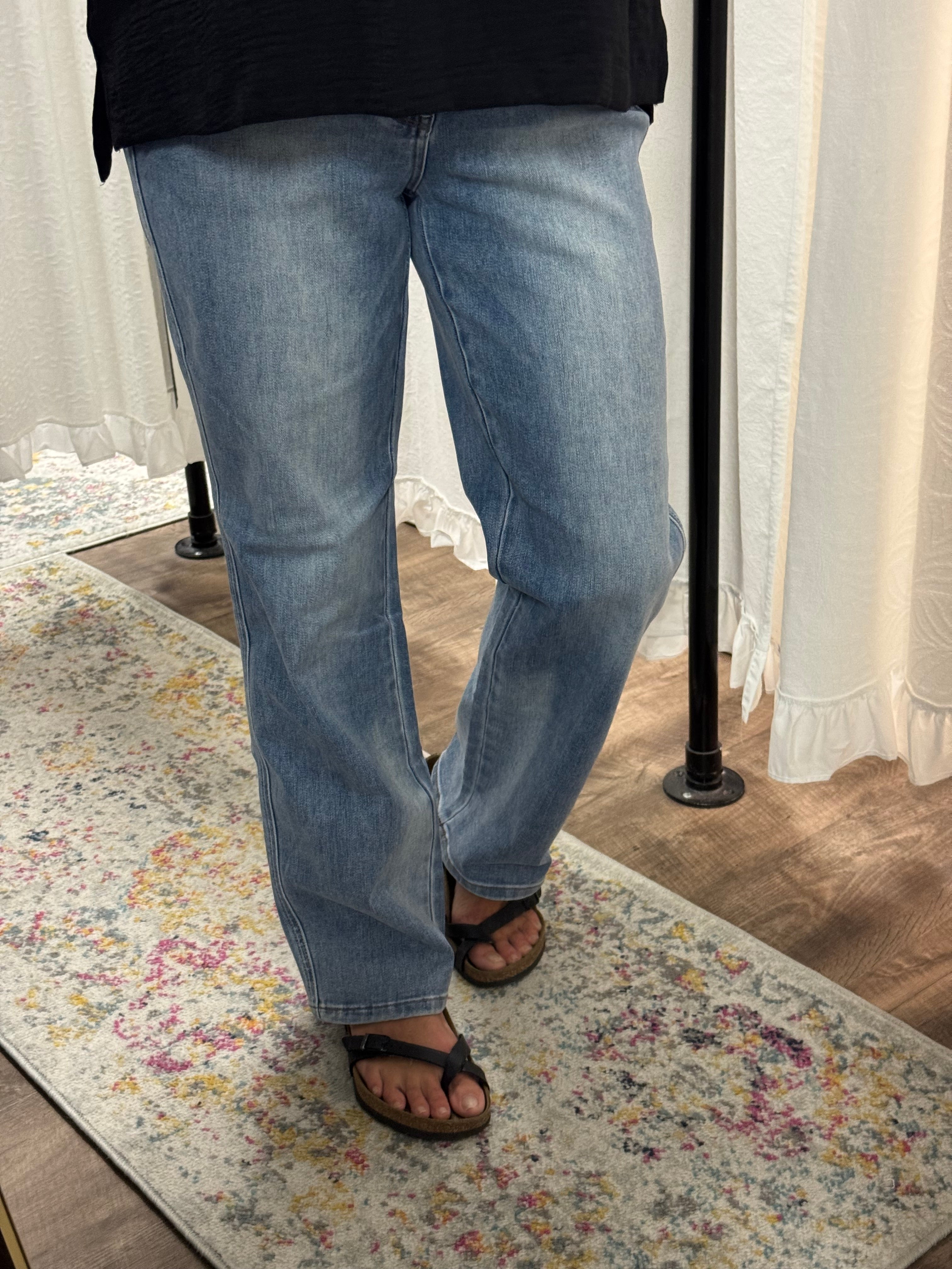 Judy Blue  HW Tummy Control Contrast Wash Straight Jeans - Posh West Boutique