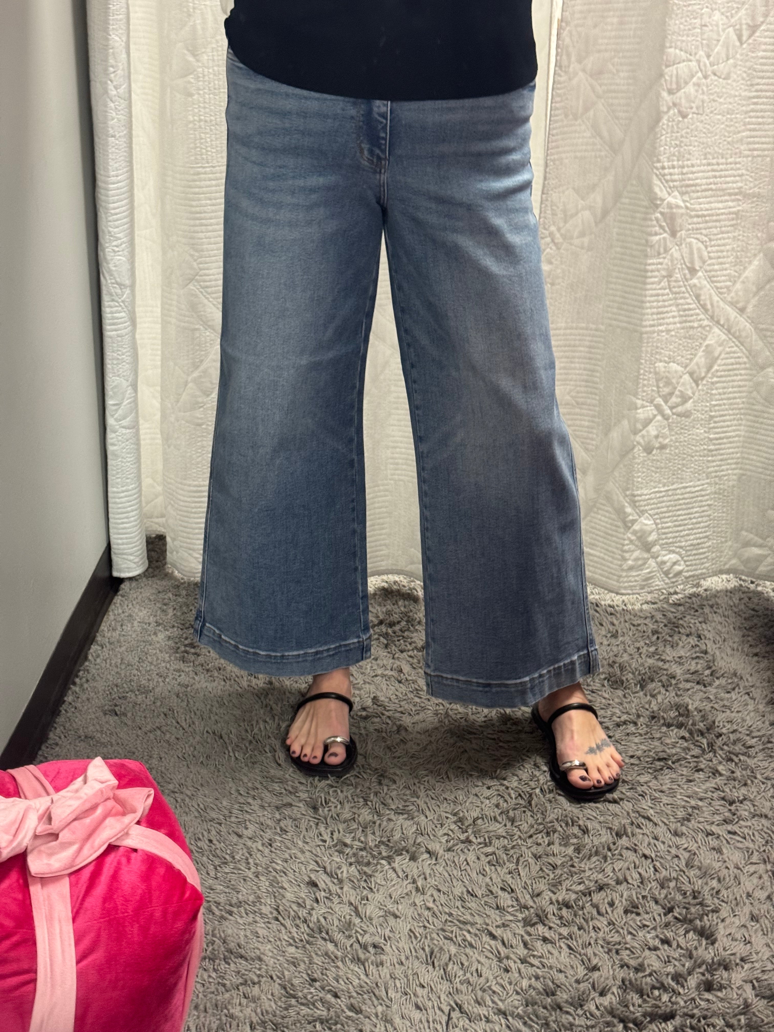 Judy Blue MR Ankle Wide w/ Back Darts + Bandana Loop - Posh West Boutique