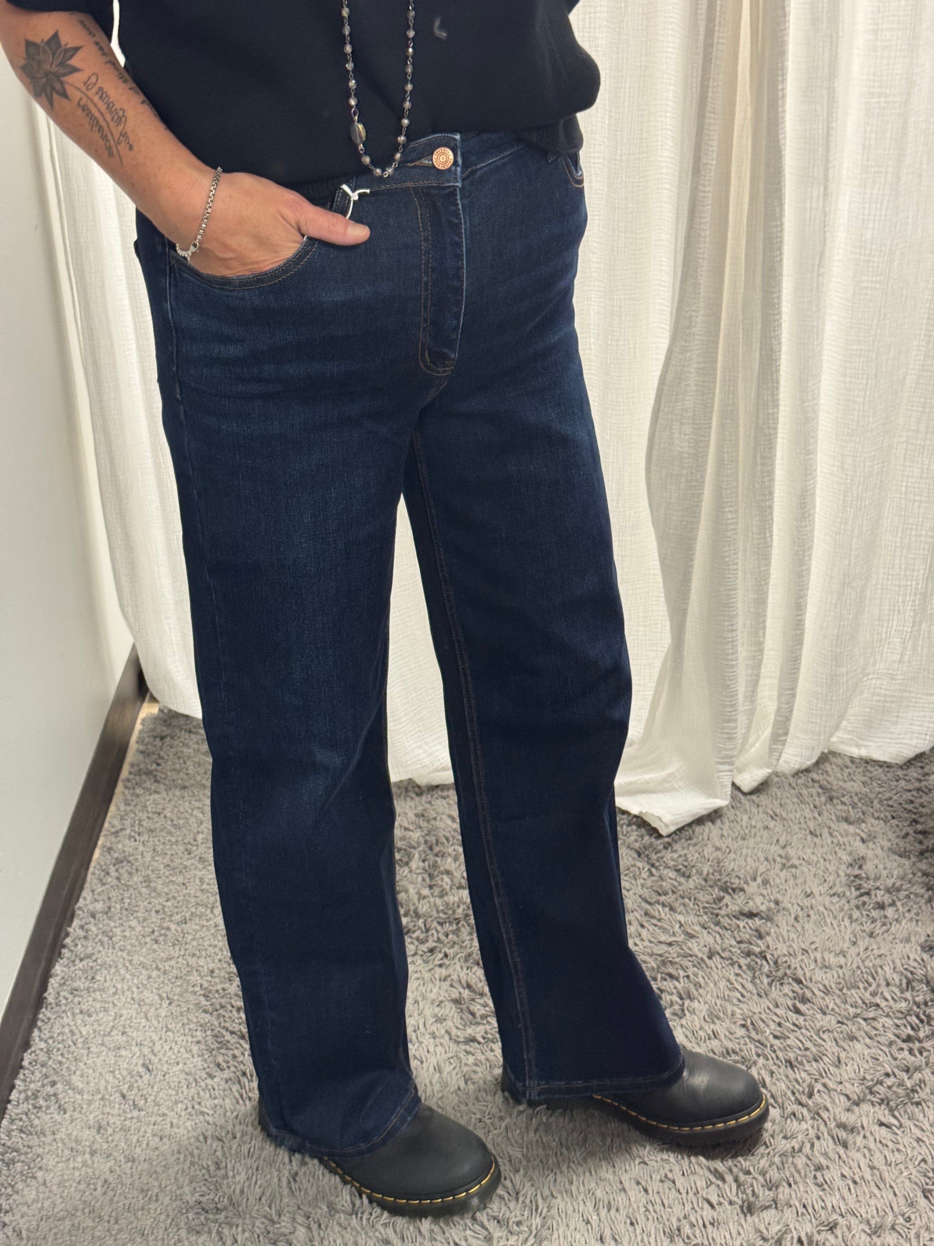 Vervet 90's Vintage Loose High Rise Jeans