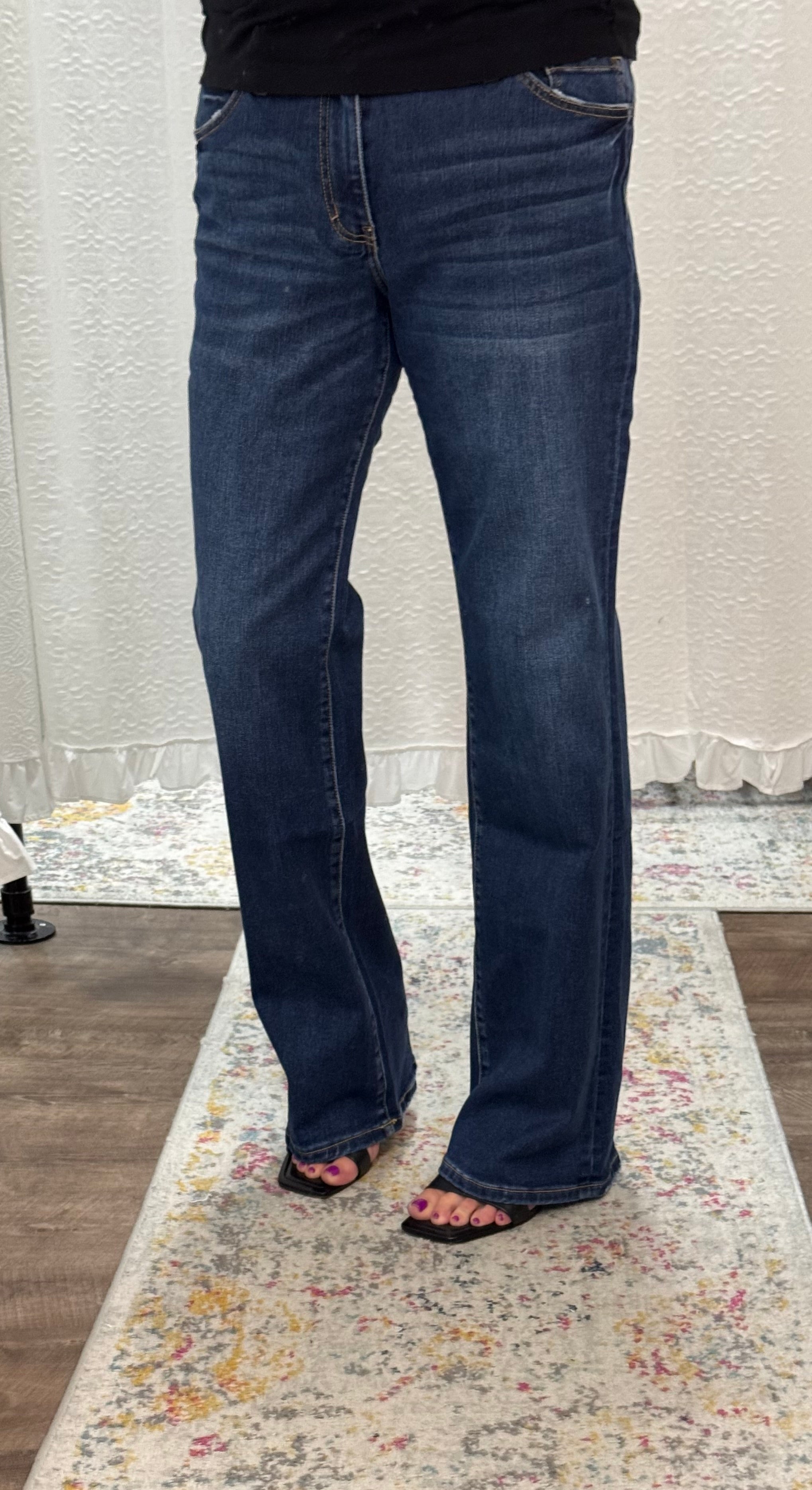 Vervet Mid Rise Relaxed Bootcut 34"