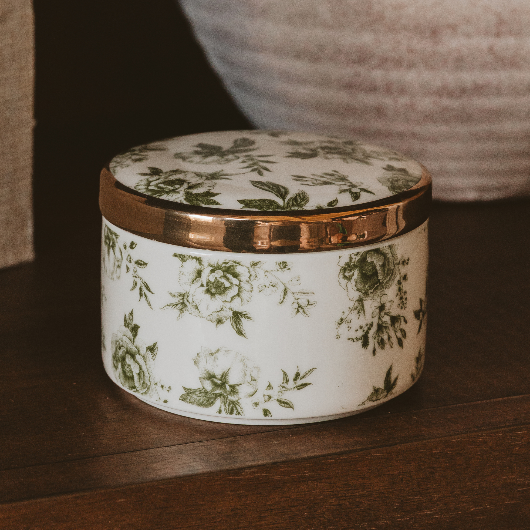 Green Delft Trinket Dish with Lid - Home Decor & Gifts