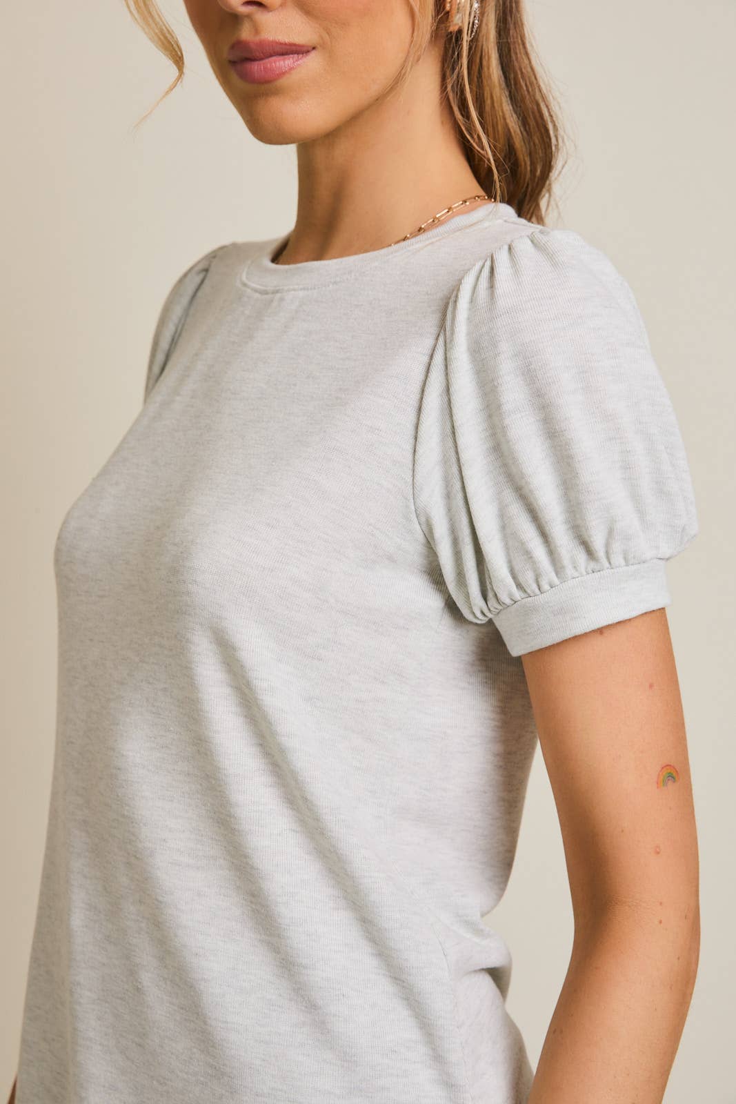 Light Grey Round Neck Puff Short Sleeve top