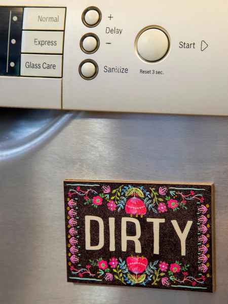 Floral Border Dishwasher Magnet Natural Life - Posh West Boutique