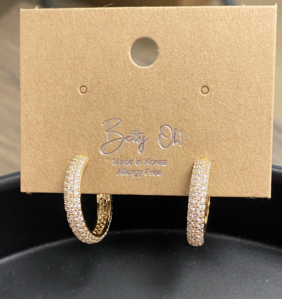 Betty Oh Gold Hoop Earring - Posh West Boutique