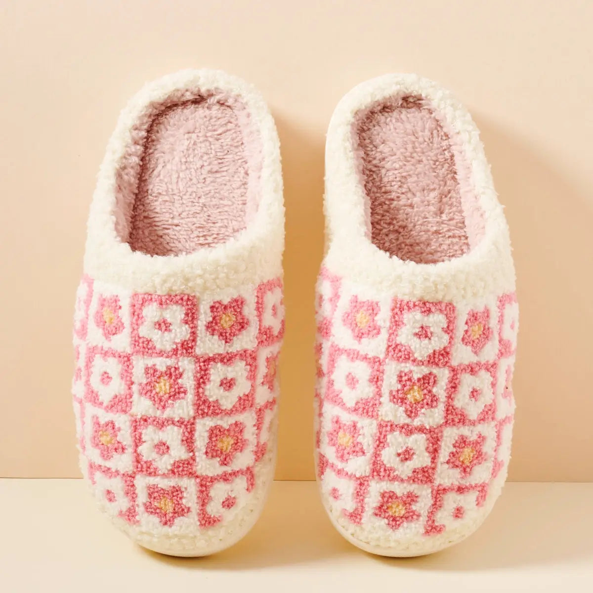 Flower Checker Fuzzy Fleece Soft Slipper - Posh West Boutique