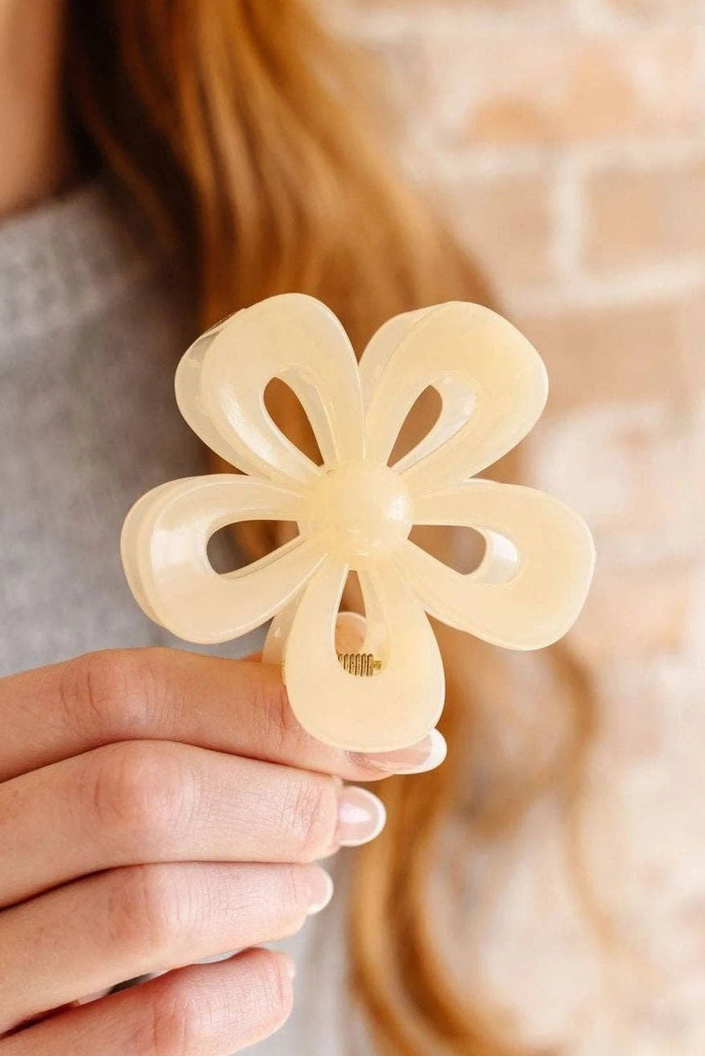 Cream Vintage Flower Hair Clip - Posh West Boutique