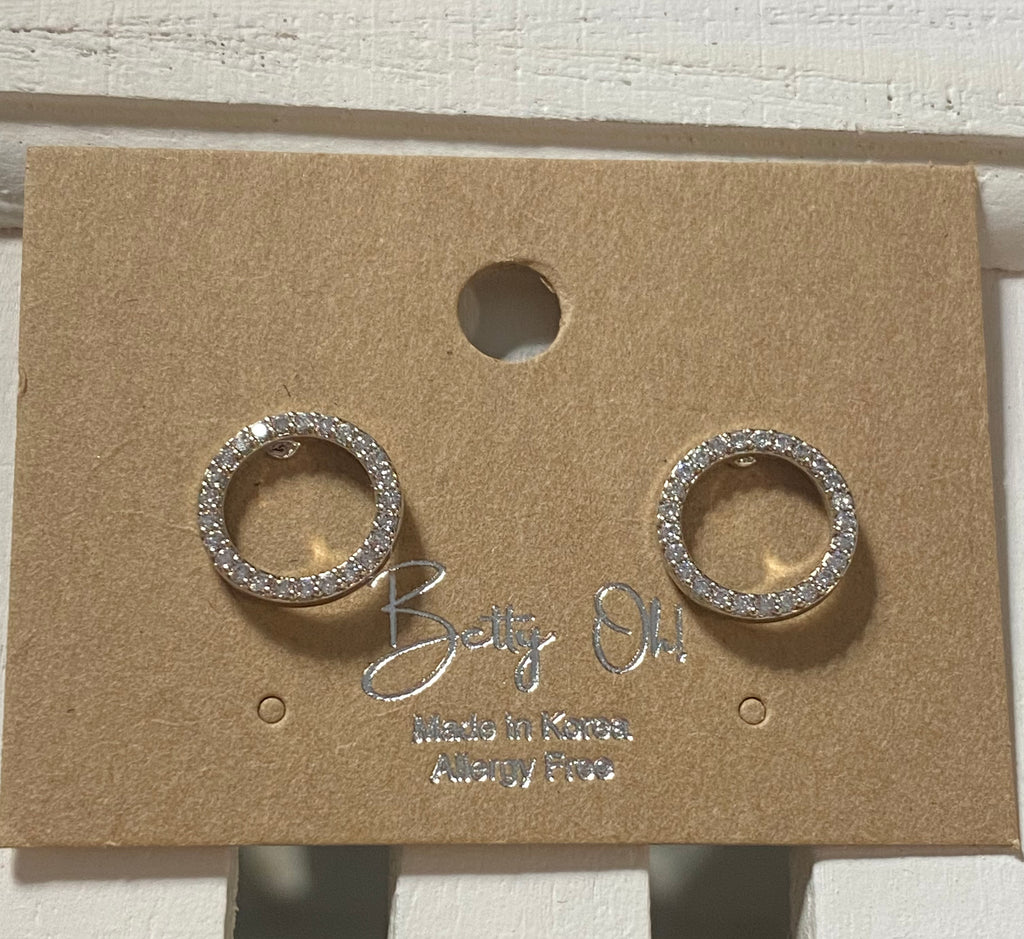 Betty Oh Silver Circle Earring - Posh West Boutique